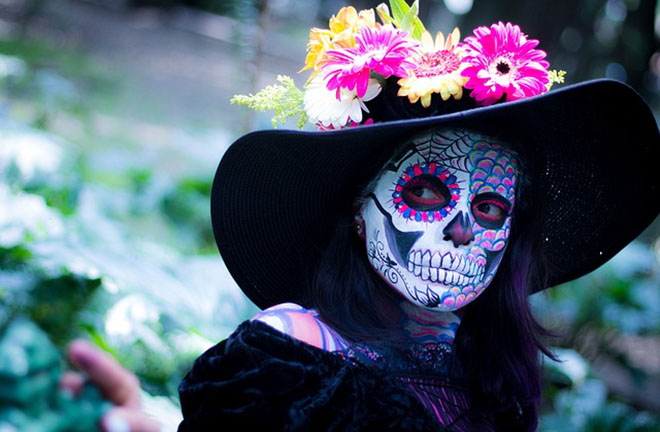 La catrina es representativa de la cultura popular mexicana.